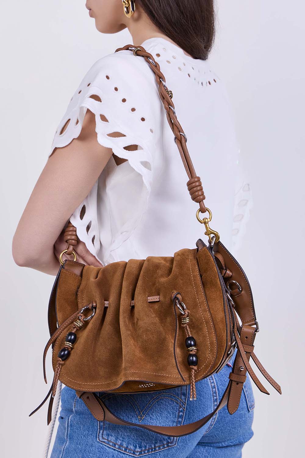 תמונת כל הלוק של תיק כתף בולטון